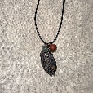 NWOT Black Tourmaline and Bloodstone Pendant Necklace